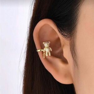 Gold Teddy Bear Ear Cuff R108